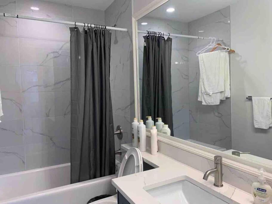 Brand New Constructed 1-Bedroom Townhouse ดันแคน ภายนอก รูปภาพ